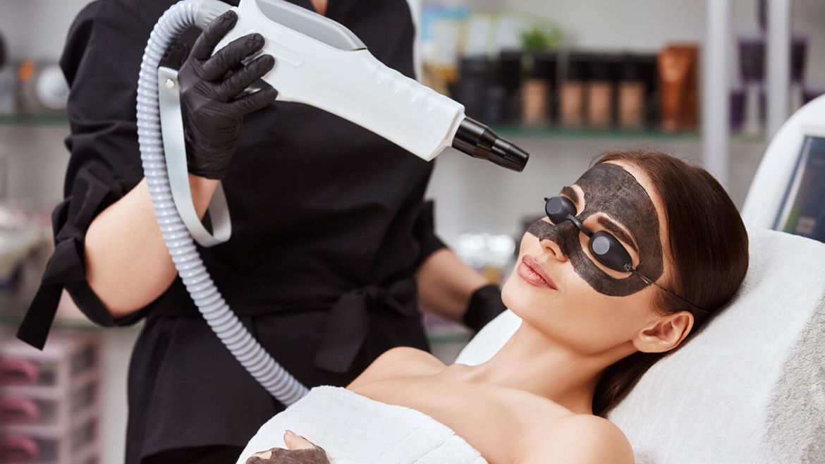 How Hollywood Laser Peel / Carbon Peel is Beneficial for skin